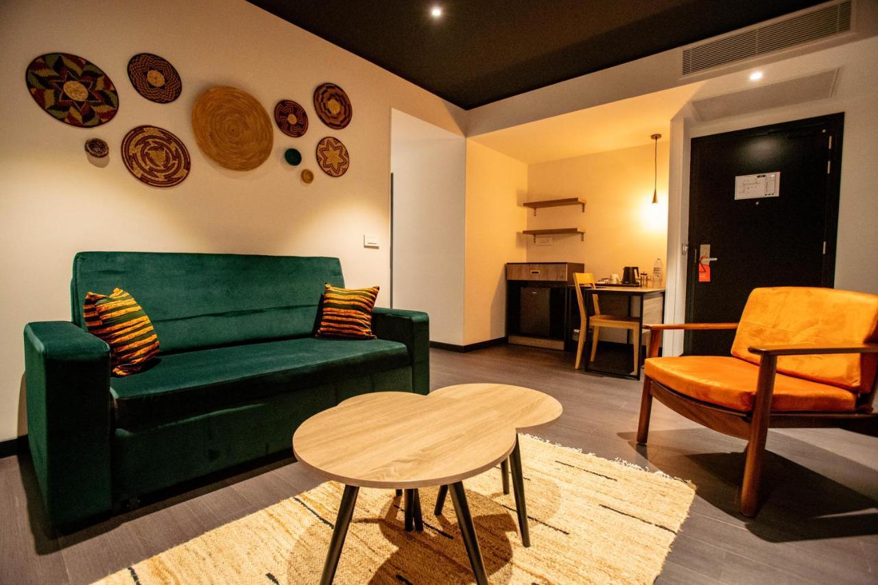 Onomo Hotel Kampala Extérieur photo