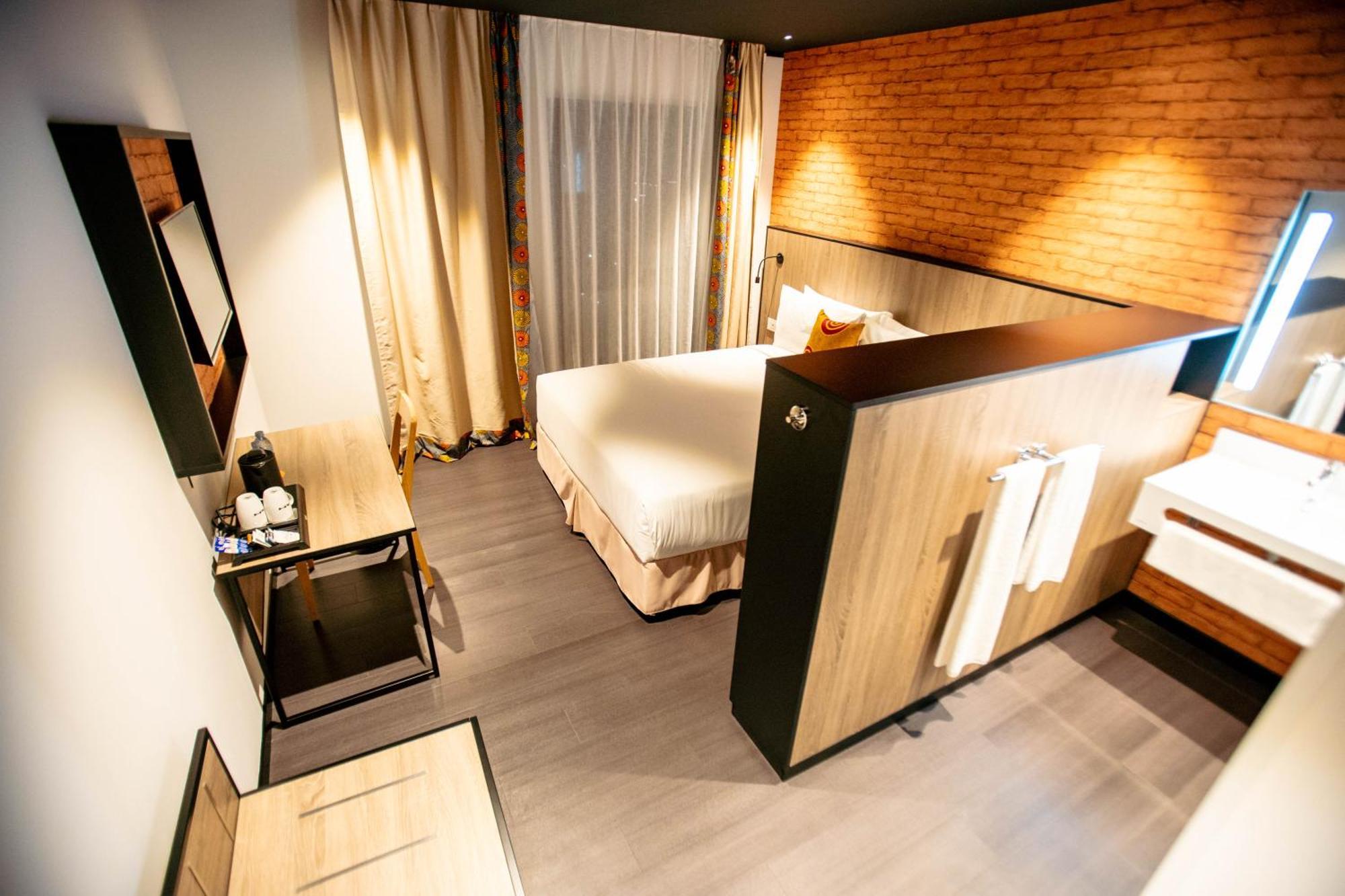 Onomo Hotel Kampala Extérieur photo